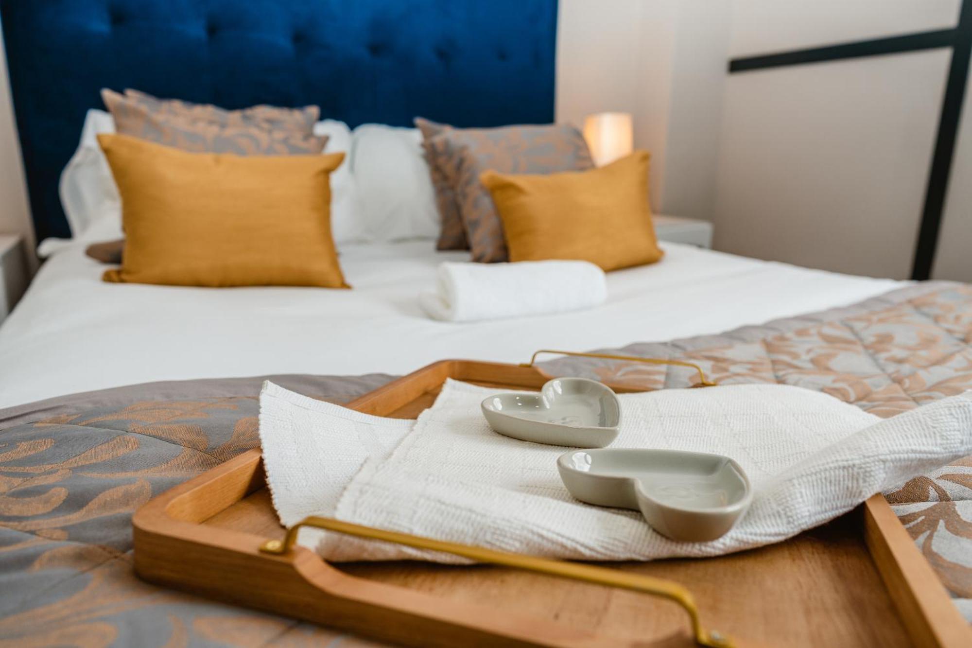 Vichy - The Glass House Vip Luxury With Gym, Cinema & Gaming Rooms, And Work Space Access Apartment *
